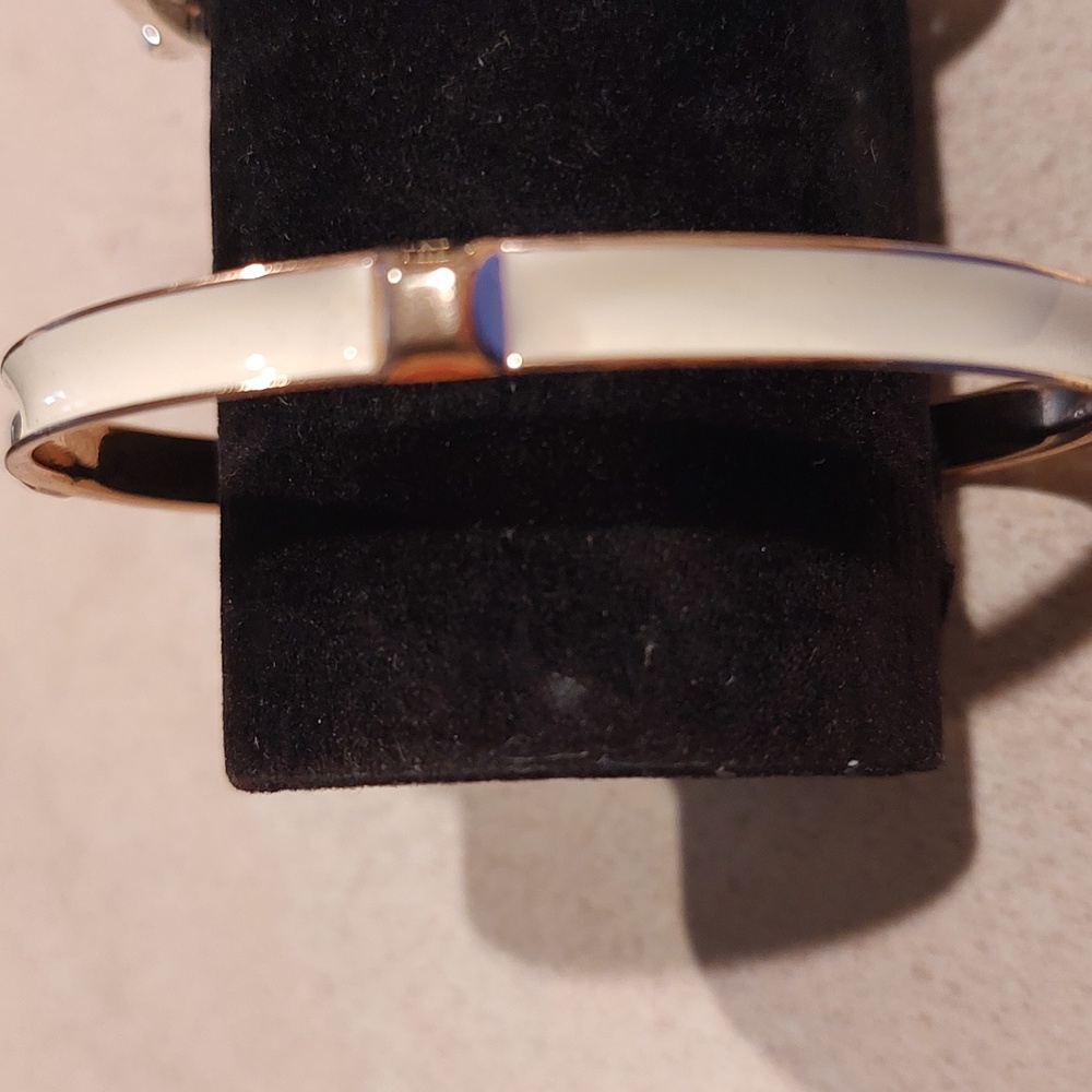 Fergie Bangle white enamel on goldtone 3" diameter